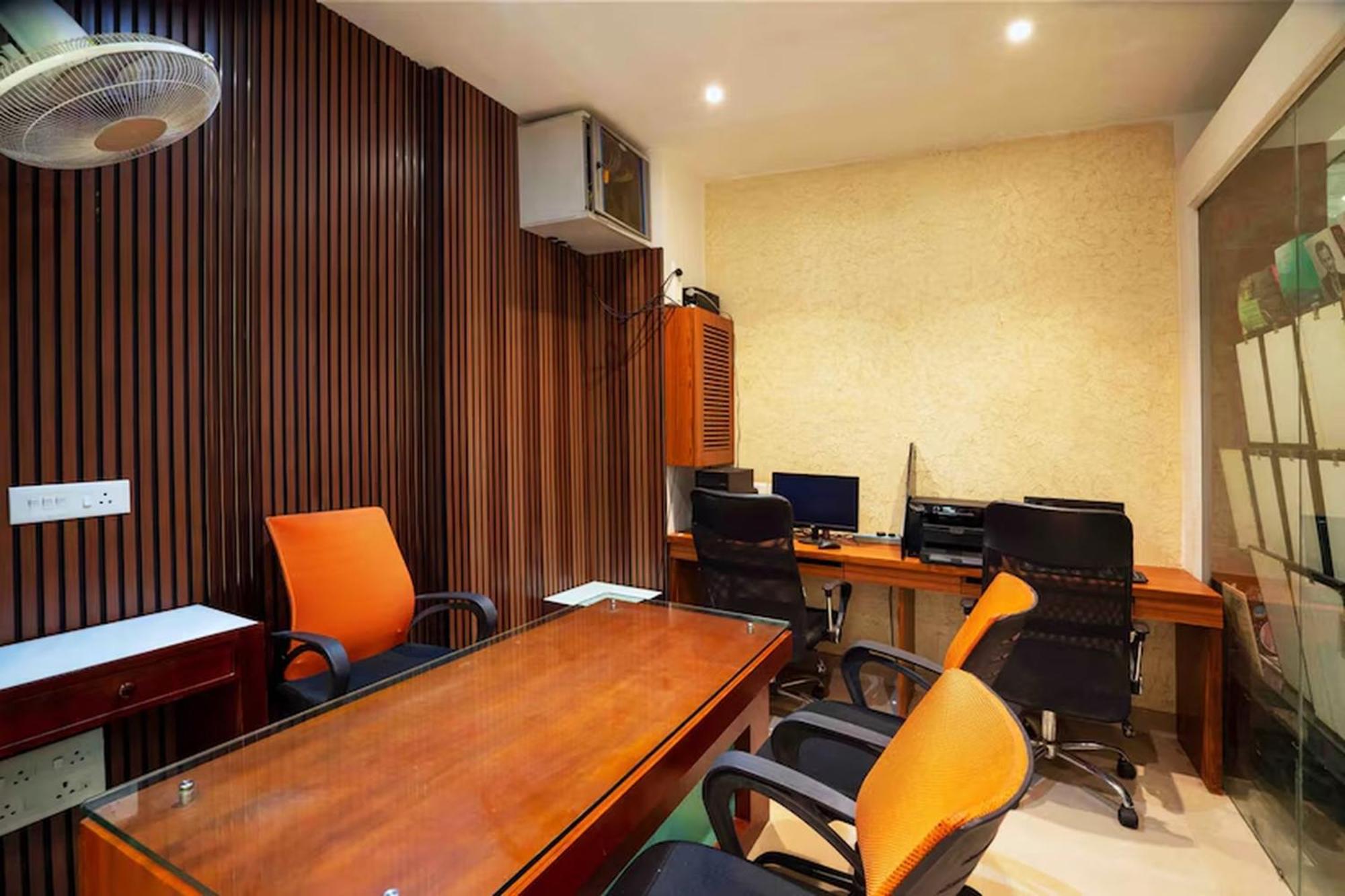 Hotel Hills Park Pathanāmthitta Екстериор снимка